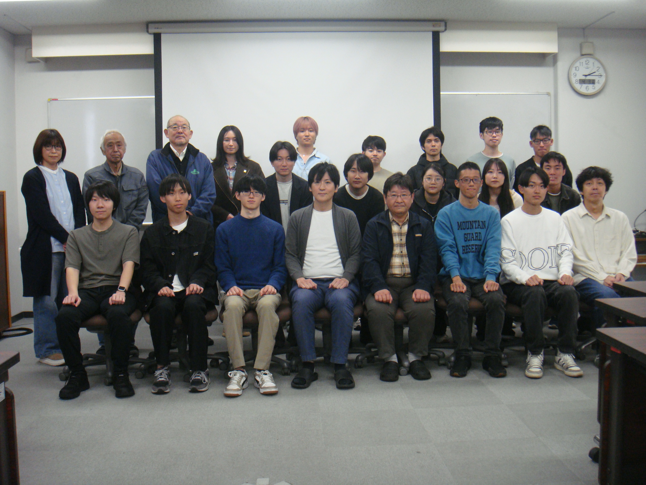 �����o�[